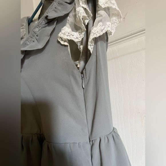 A’reve grey mini dress with cream lace kawaii - Picture 5 of 12